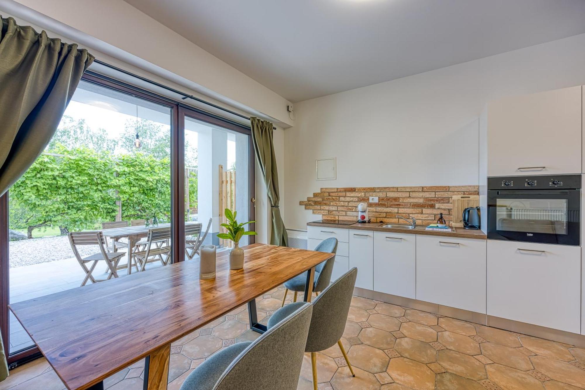 Vila Lisjak - Apartments Podčetrtek Δωμάτιο φωτογραφία